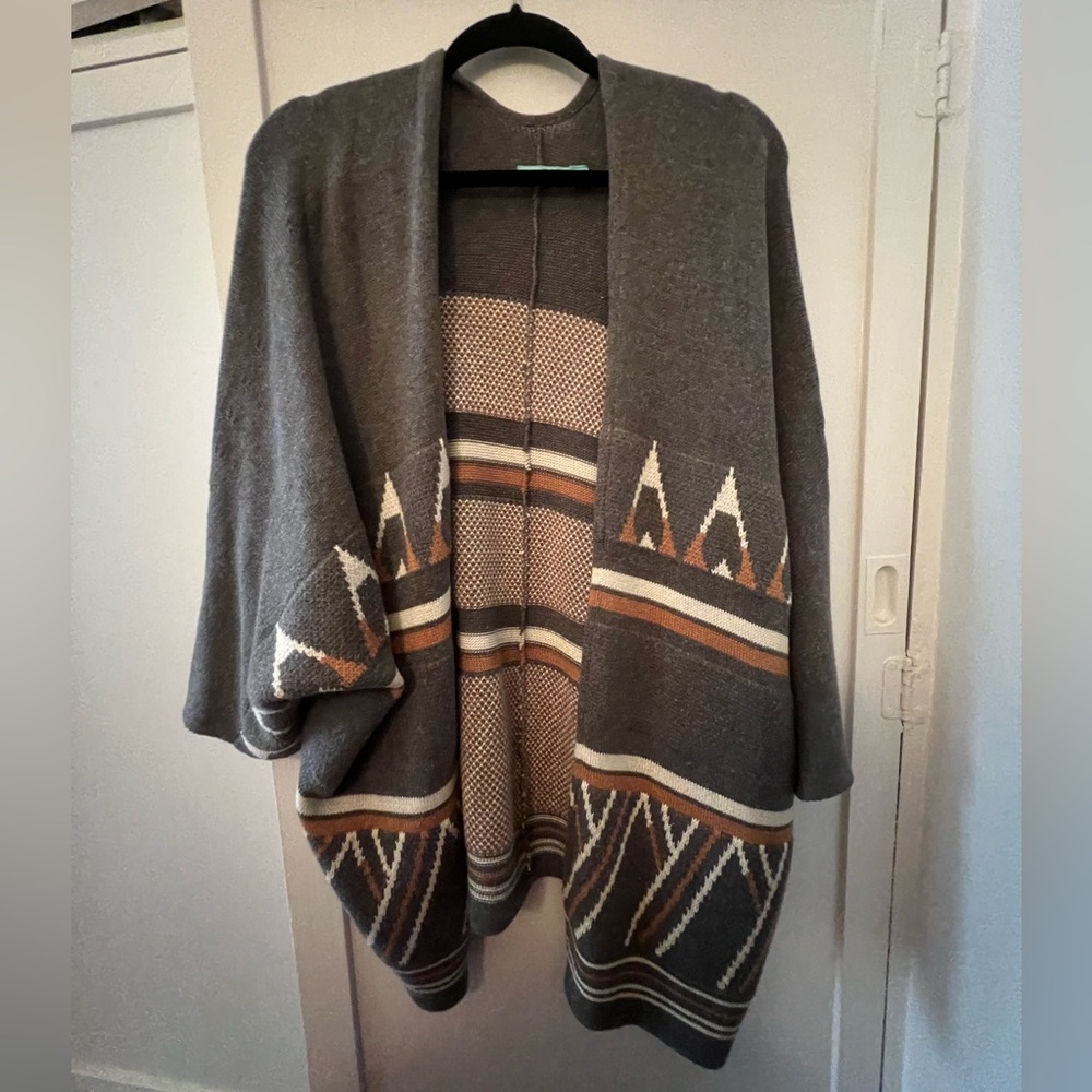 Goddis Knit Shawl S/M